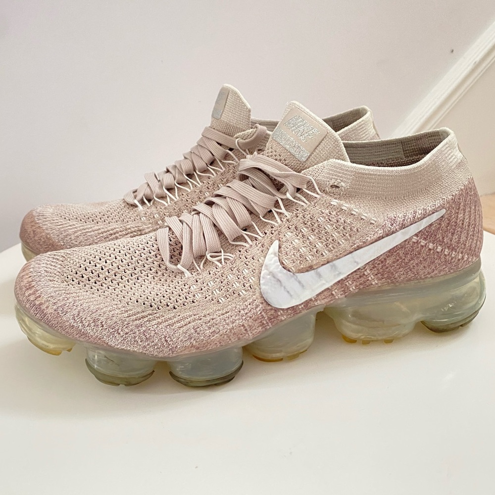 Nike VaporMax Flyknit Nude Sneakers Size 8